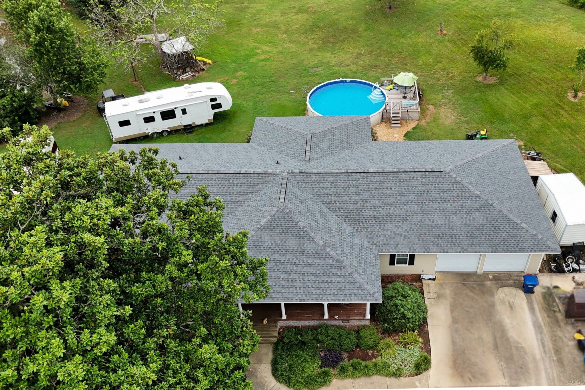 Poolside roof replacement