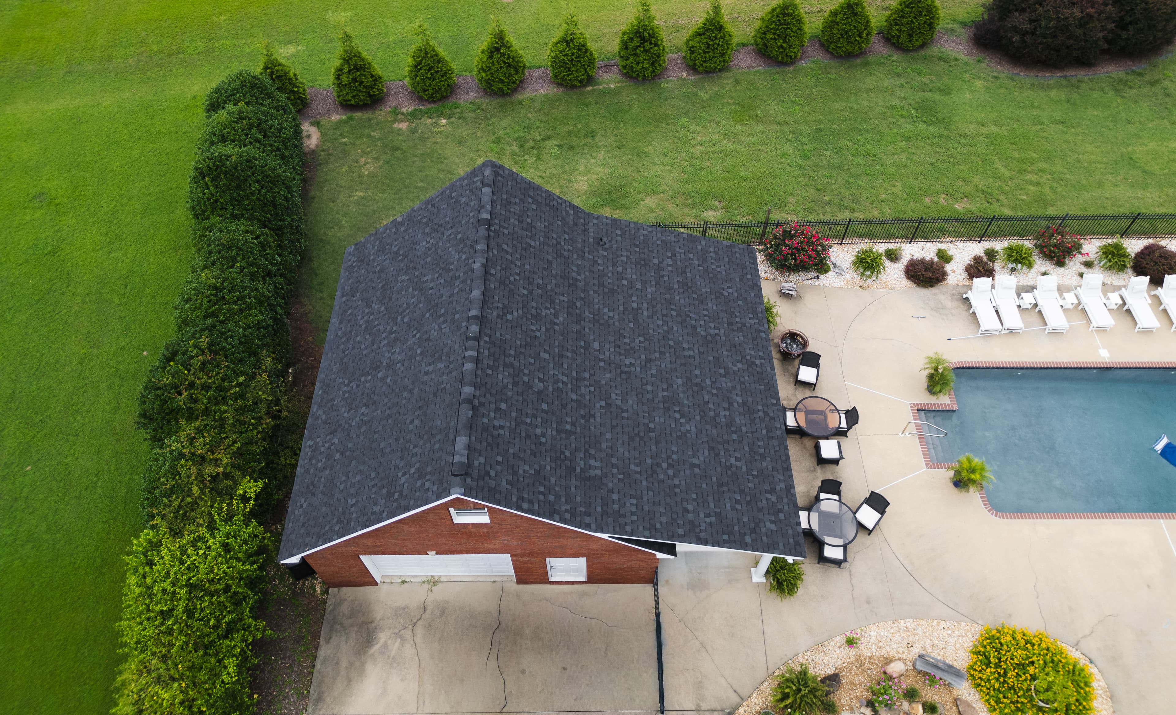 Shingled Garage Building in Southside